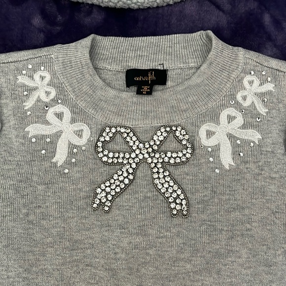NWT Bow Embellished Blouse - Picture 2 of 5
